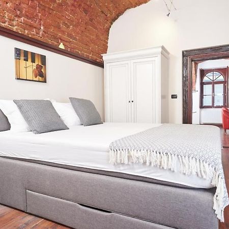 Dom Unirii Apartment Temesvár Kültér fotó