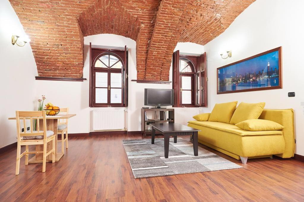Dom Unirii Apartment Temesvár Kültér fotó